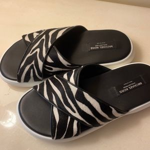 Michael Kors Collection Slides Calf/Leather B/W 6